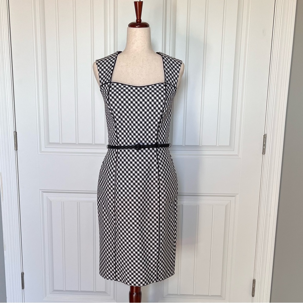 White House Black Market Dress, Black and White, size 8